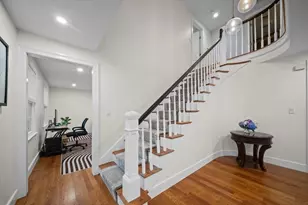 10 Juniper Hill Rd, Waltham, MA 02452 - Photo 13
