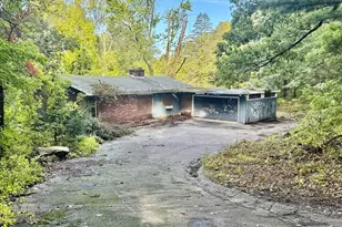 28 Cherry St, Shrewsbury, MA 01545 - Photo 1