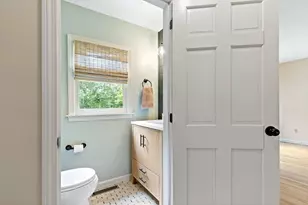 185 Bournehurst Dr, Plymouth, MA 02360 - Photo 17