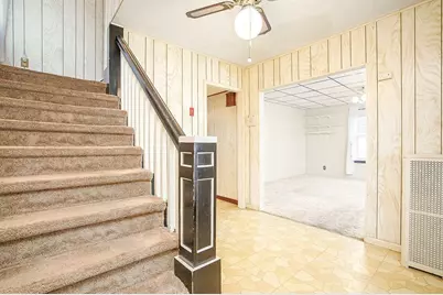 64 Ridgewood Avenue, Holyoke, MA 01040 - Photo 3