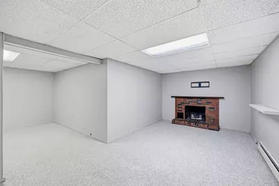 1056 North West St, Agawam, MA 01001 - Photo 29