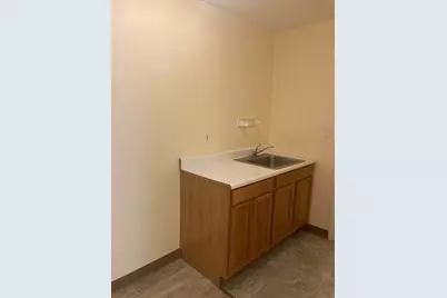 12 Oliver St., Fitchburg, MA 01420 - Photo 5