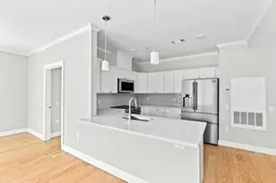 485 Blue Hills Pkwy, Milton, MA 02186 - Photo 5