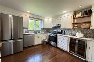 26 Hanmond Pond Parkway, Brookline, MA 02467 - Photo 3