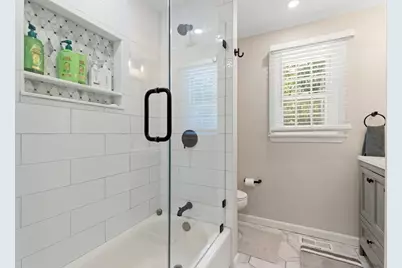 43 Newport Drive, Westford, MA 01886 - Photo 13