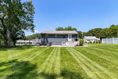 43 Newport Drive, Westford, MA 01886 - Photo 3