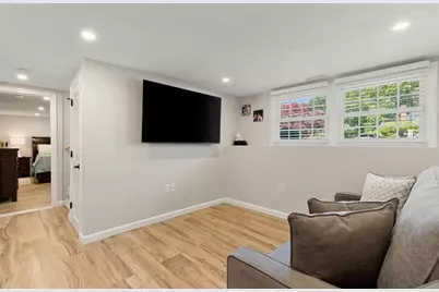43 Newport Drive, Westford, MA 01886 - Photo 21