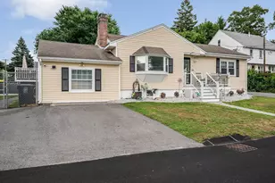 77 Valley Rd, Dracut, MA 01826 - Photo 29