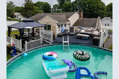 77 Valley Road, Dracut, MA 01826 - Photo 3