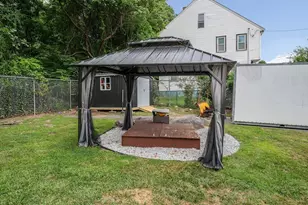 77 Valley Rd, Dracut, MA 01826 - Photo 33