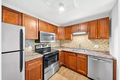 14 Heron St #208, Boston, MA 02132 - Photo 3