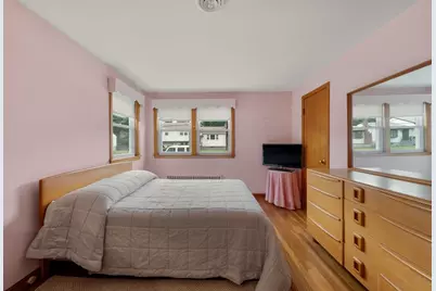 16 Davis Rd, Stoughton, MA 02072 - Photo 11