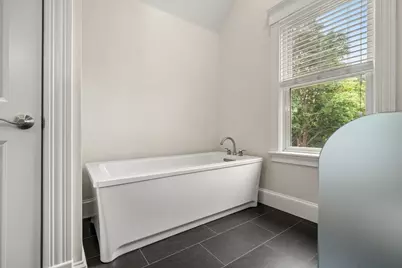 14 Pearl #B, Somerville, MA 02145 - Photo 15