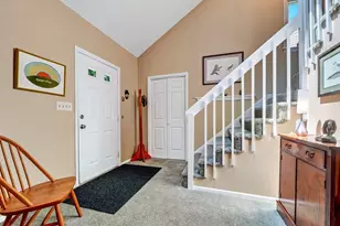 8 Pilgrim Dr, Westford, MA 01886 - Photo 3