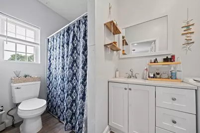 202 Commercial St, Weymouth, MA 02188 - Photo 15