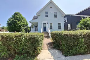 407 Clarendon St, Fitchburg, MA 01420 - Photo 3