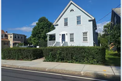 407 Clarendon St, Fitchburg, MA 01420 - Photo 3