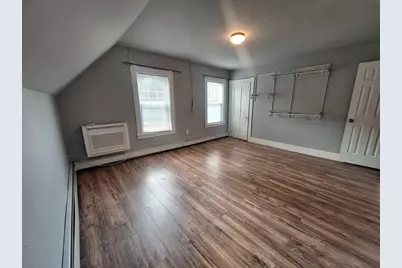 407 Clarendon St, Fitchburg, MA 01420 - Photo 21