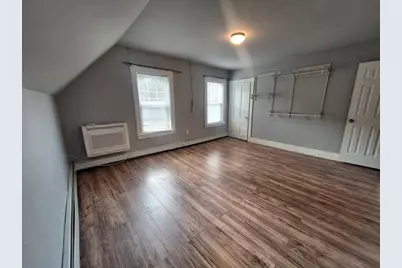 407 Clarendon St, Fitchburg, MA 01420 - Photo 21