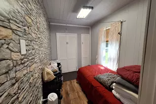 407 Clarendon St, Fitchburg, MA 01420 - Photo 19