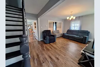 407 Clarendon St, Fitchburg, MA 01420 - Photo 25