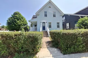 407 Clarendon St, Fitchburg, MA 01420 - Photo 1
