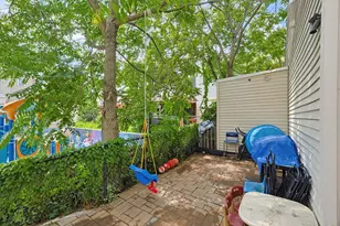 68 Howell Ct, Chelsea, MA 02150 - Photo 33