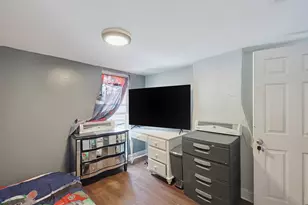 68 Howell Ct, Chelsea, MA 02150 - Photo 11