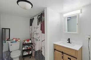 68 Howell Ct, Chelsea, MA 02150 - Photo 13