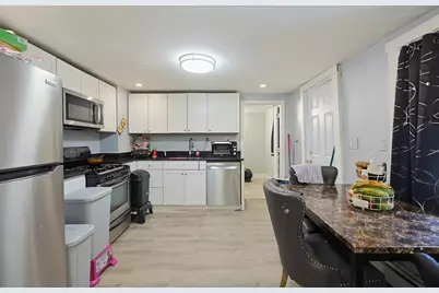 6-8 Howell Ct, Chelsea, MA 02148 - Photo 7