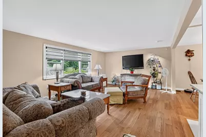 201 Swift Rd, Northbridge, MA 01588 - Photo 17