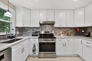 201 Swift Rd, Northbridge, MA 01588 - Photo 9