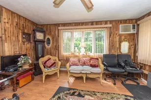 28 Highland St, Southborough, MA 01772 - Photo 11