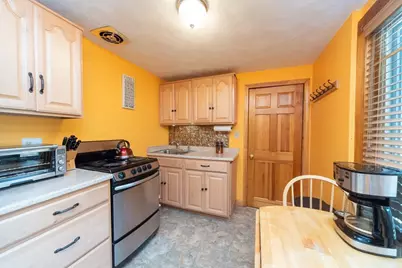 28 Highland St, Southborough, MA 01772 - Photo 15
