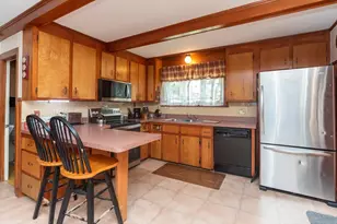 28 Highland St, Southborough, MA 01772 - Photo 3