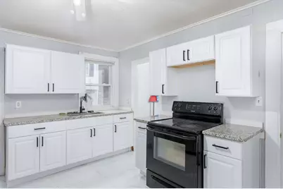 124 Belmont St, Worcester, MA 01605 - Photo 21