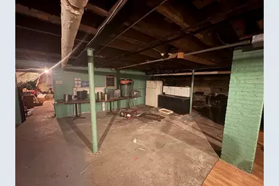 548 South St, Holyoke, MA 01040 - Photo 13