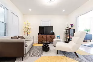 78 Arnold St, Quincy, MA 02169 - Photo 3