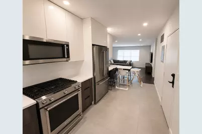 104 Lake Shore Rd #4, Boston, MA 02135 - Photo 3