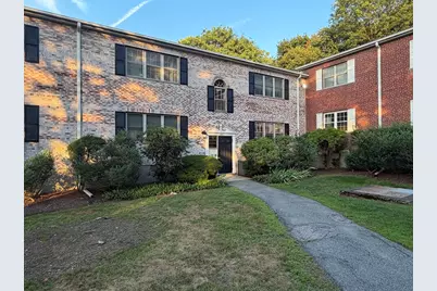 104 Lake Shore Rd #4, Boston, MA 02135 - Photo 9