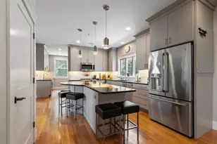7 Bridle Spur Ln, Danvers, MA 01923 - Photo 9