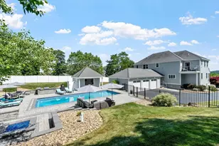 7 Bridle Spur Ln, Danvers, MA 01923 - Photo 7