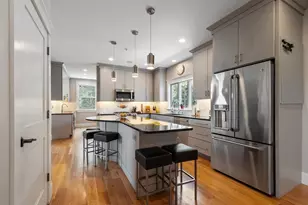 7 Bridle Spur Ln, Danvers, MA 01923 - Photo 9