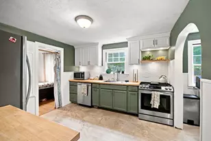 219 Old Warren Rd, Palmer, MA 01069 - Photo 9