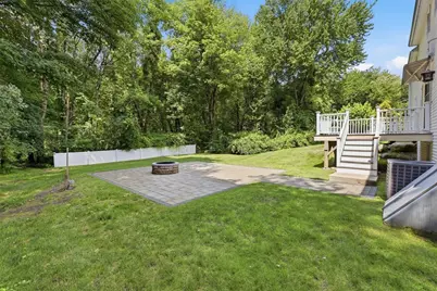 139 Autumn Rd, Dracut, MA 01826 - Photo 5
