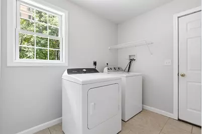 139 Autumn Rd, Dracut, MA 01826 - Photo 37