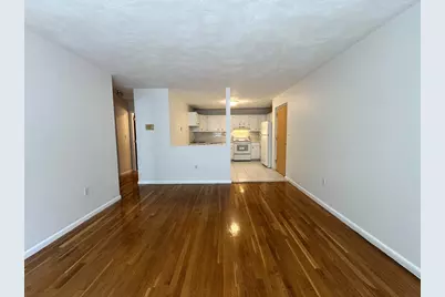 6 McLean Pl #5, Wakefield, MA 01880 - Photo 3