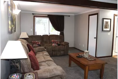 3 Roger St, Bellingham, MA 02019 - Photo 9