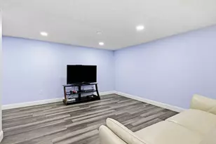 20 Raymond Cir, Westfield, MA 01085 - Photo 35