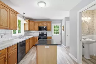 8 Rebecca Rd, Freetown, MA 02702 - Photo 11